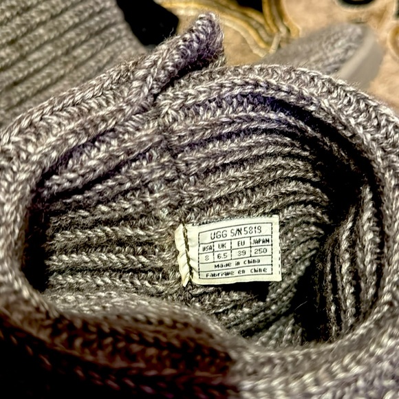 UGG Women's Classic Cardy Grey Size 8 - Picture 3 of 7